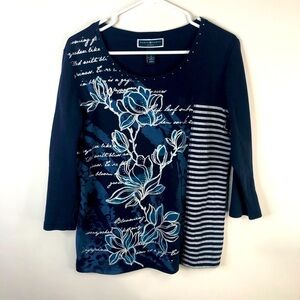 Karen Scott Sport Navy blue floral stripe 3/4 sleeve scoop neck texture tee M